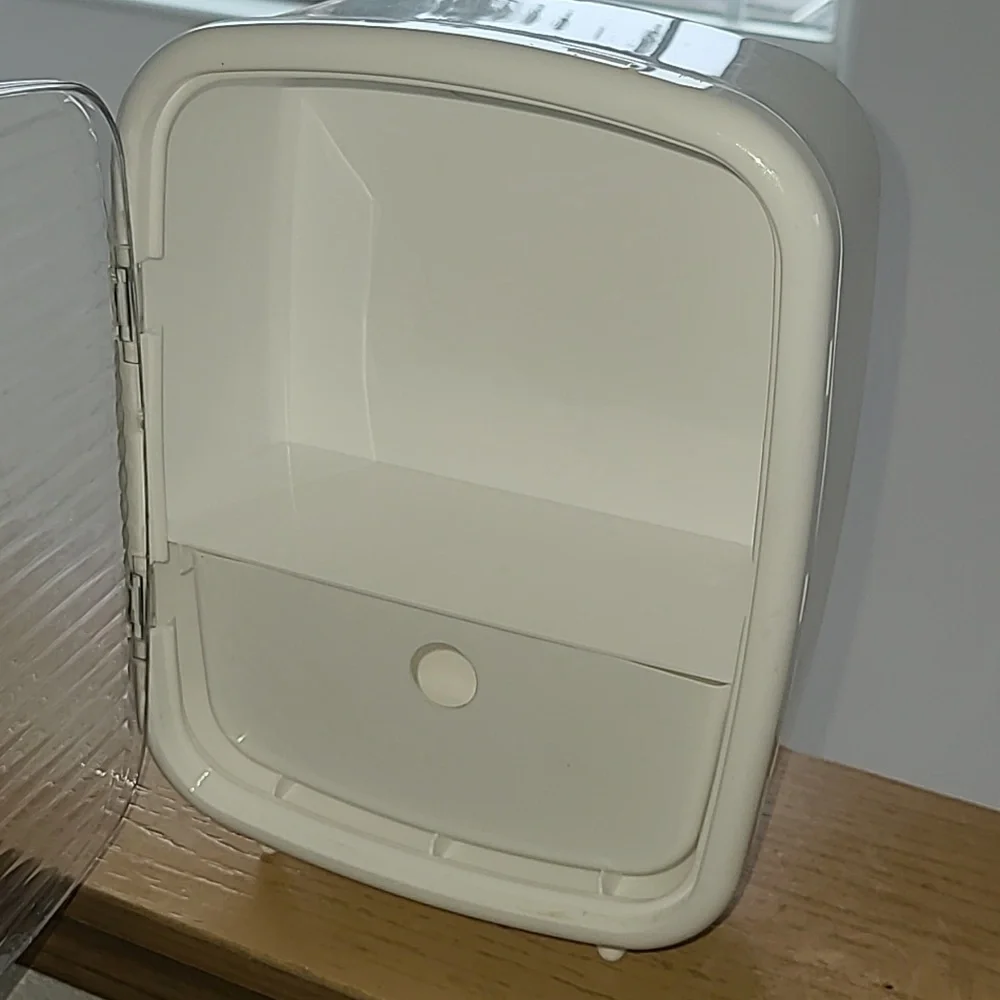 Compact White Makeup/Skincare Organizer